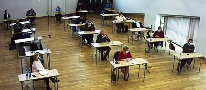 Radni wygasili mandat radnego Mirosława Lubasa