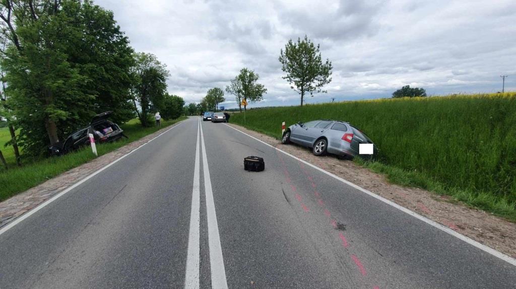 Zderzenie trzech samochodów. Jedna osoba trafiła do szpitala
