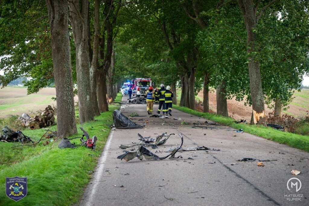 Tragiczny Wypadek Na Trasie Giżycko-Mikołajki. Dwie Osoby Spłonęły W Porsche | Giżycko.info - Wiadomości Z Giżycka I Regionu