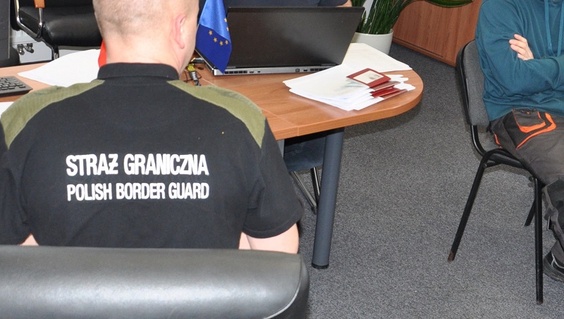 Prawie 400 cudzoziemców pracowało nielegalnie