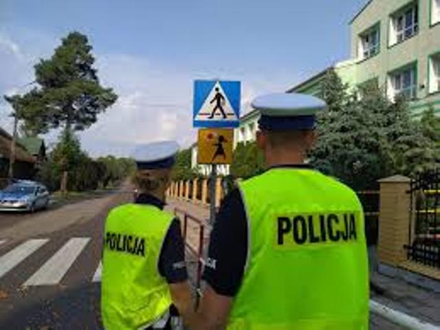 W trosce o bezpieczeństwo dzieci. Policjanci sprawdzili oznakowania w rejonach szkół