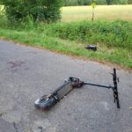34-latek na hulajnodze rozbił się na drzewie (4)