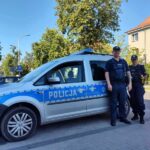 Starszy mężczyzna zasłabł na ul. Przemysłowej. Pomogli policjanci (1)