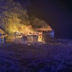 Strażacy walczyli z pożarem stodoły w Orłowie (1)