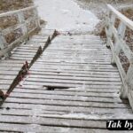 Drewniana kładka przy Kanale Łuczańskim już po remoncie (13)