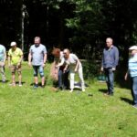 Seniorzy przywitali lato w Lesie Miejskim (2)