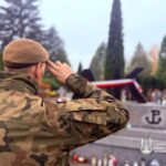 Pamiętają o bohaterach. Żołnierze WOT odwiedzili groby kombatantów (2)