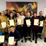 Nowi ochotnicy OSP z powiatu giżyckiego. Zakończyli szkolenie i zdali egzamin (3)