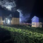 Strażacy przez kilka godzin walczyli z pożarem domu w Kozinie (1)