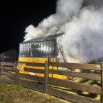 Strażacy przez kilka godzin walczyli z pożarem domu w Kozinie (2)