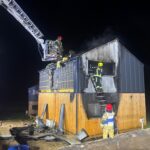 Strażacy przez kilka godzin walczyli z pożarem domu w Kozinie (3)