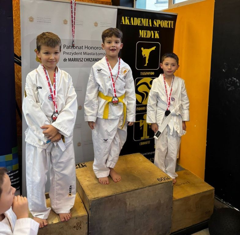 Medalowy miesiąc dla Mazurskiej Akademii Taekwondo w Giżycku