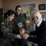 Przedświąteczne spotkanie żołnierzy WOT z kombatantami (4)