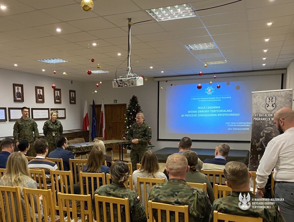 Terytorialsi szkolili samorządowców w Giżycku. Wspólne przygotowania na sytuacje kryzysowe
