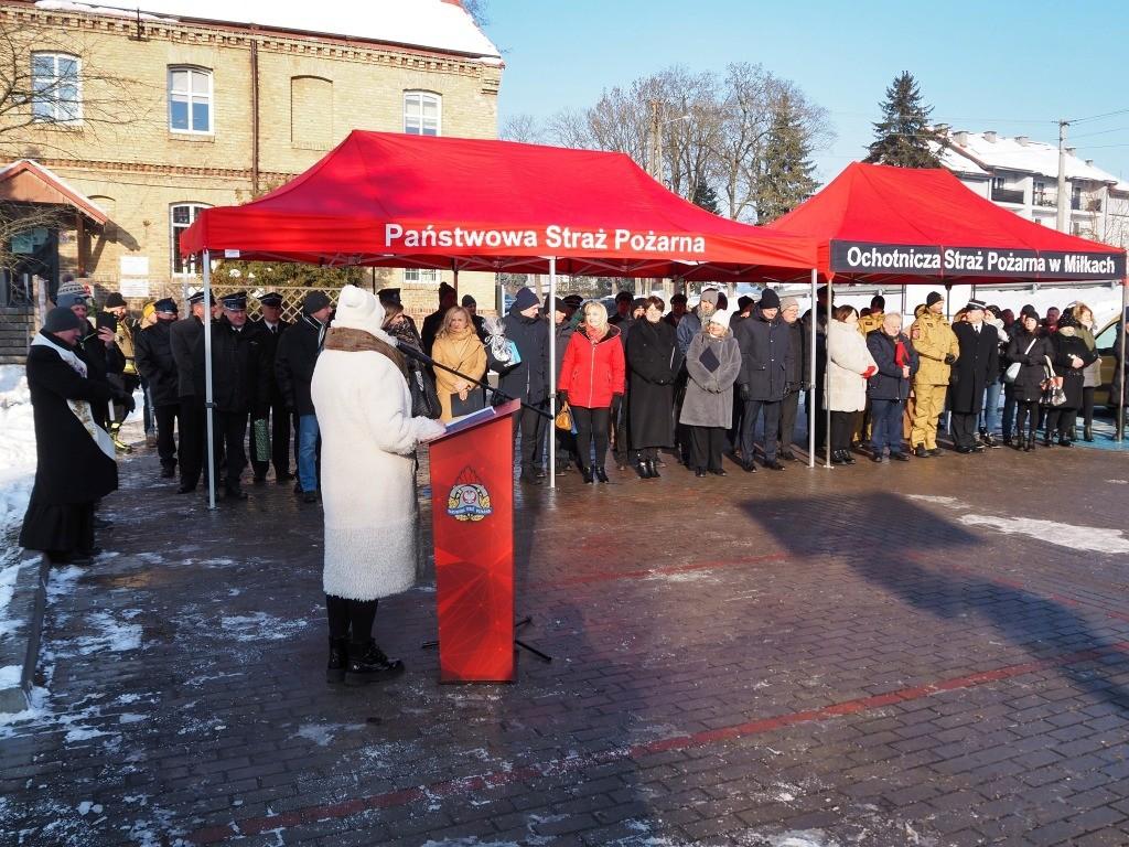 Nowy samochód za blisko 1,9 mln zł trafił do OSP Miłki