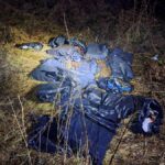 Papierosy bez akcyzy ukryte na łące. 55-latka przyjechała po kontrabandę (1)