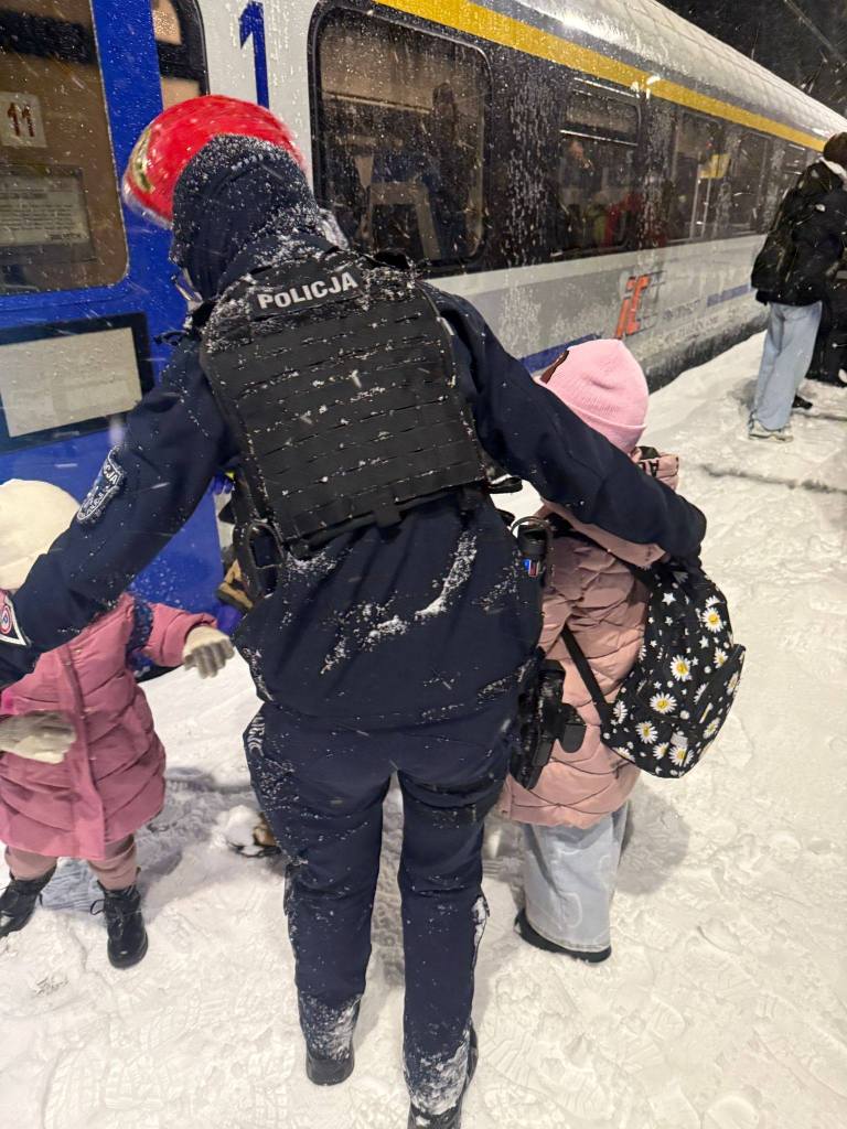 Wieczorna awaria pociągu „Biebrza”. 180 pasażerów utknęło pod Sterławkami Wielkimi