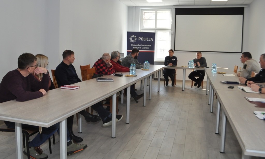 Runda wiosenna coraz bliżej. Policja i kluby o bezpieczeństwie na stadionach