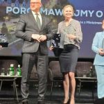Minister i wojewoda wręczyli odznaczenia. Wśród wyróżnionych sołtysi z Gminy Giżycko (4)