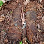 Niewybuchy z czasów II wojny światowej znalezione w lesie. Interweniowali saperzy z Giżycka (3)