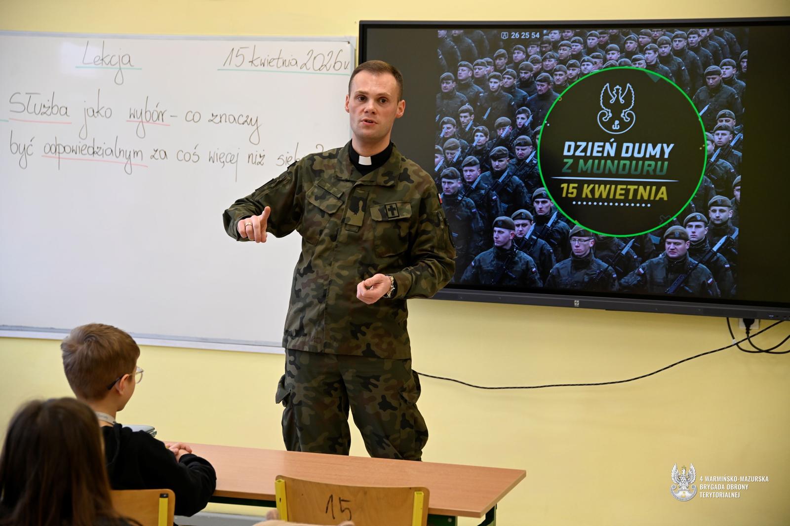 Różne zawody, jedna misja. Terytorialsi świętowali Dzień Dumy z Munduru