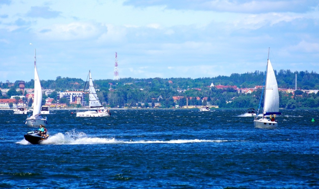 Żeglujesz po Mazurach? Zobacz, jak działa system ostrzegawczy na szlaku WJM
