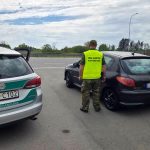 Akcja straży granicznej. Zatrzymano kurierów i nielegalnych migrantów (4)