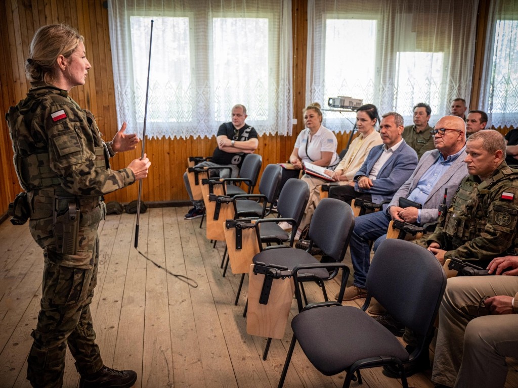 Giżycki batalion WOT zorganizował wspólne warsztaty służb mundurowych