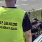 Gruzin przewoził nielegalnych imigrantów. Dwóch jechało w bagażniku (1)
