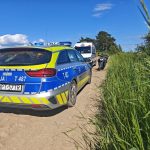 Motocyklista przewrócił się na drodze. Trafił do szpitala w Giżycku (2)