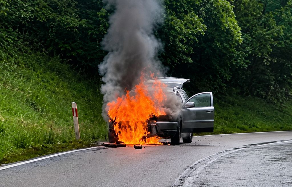 Pożar samochodu osobowego na DK63