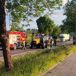 Zderzenie ciągnika rolniczego i samochodu osobowego na DK59. Jedna osoba trafiła do szpitala (3)
