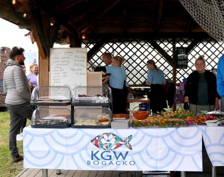 Lokalne smaki, występy i dużo atrakcji. Tak wyglądał piknik Fest Ryba VII w Bogacku