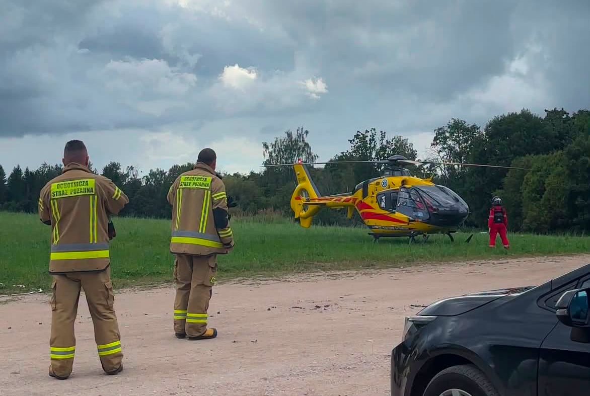 Żubr zaatakował kobietę w Puszczy Boreckiej. Poszkodowaną zabrał śmigłowiec LPR