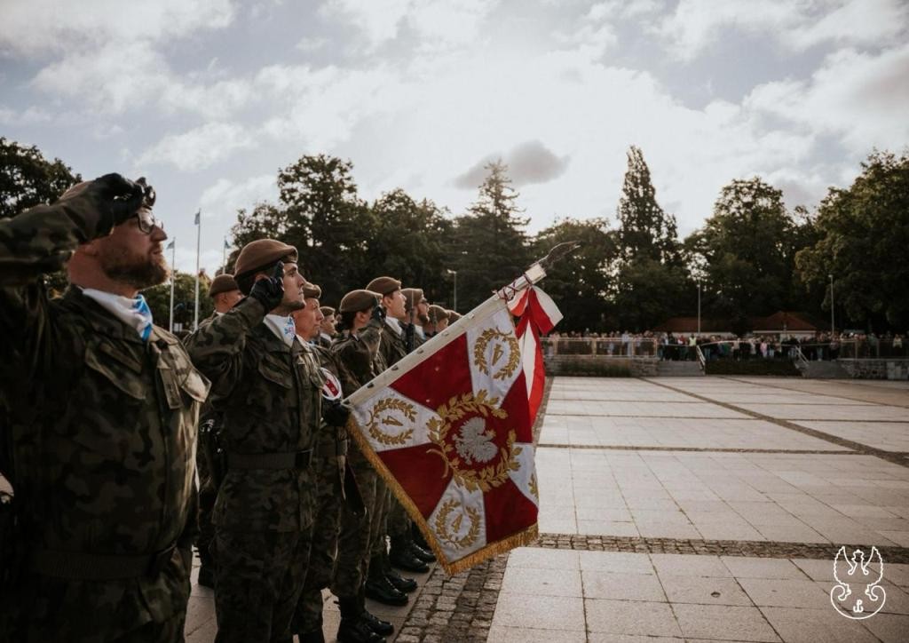 Niemal 140 ochotników złożyło przysięgę wojskową w Giżycku. Tak zakończyli „Wakacje z WOT”