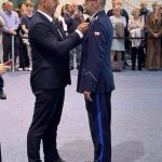 Policjanci z Giżycka odznaczeni Medalami za Długoletnią Służbę (4)