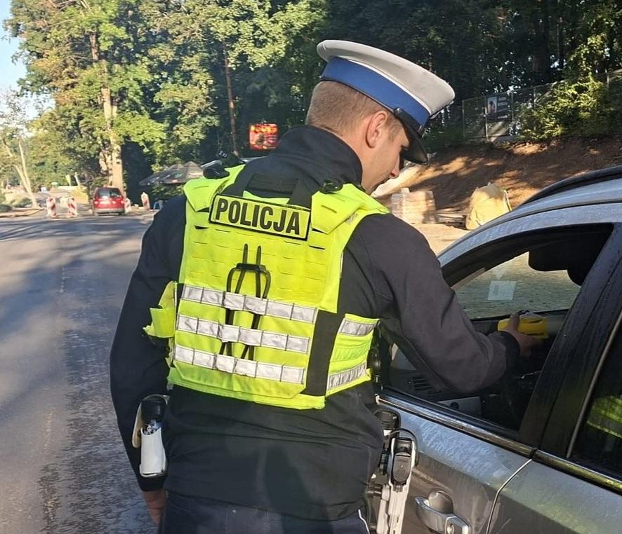 2500 zł mandatu dla rowerzysty w Sulimach. W Giżycku zatrzymano nietrzeźwego kierowcę