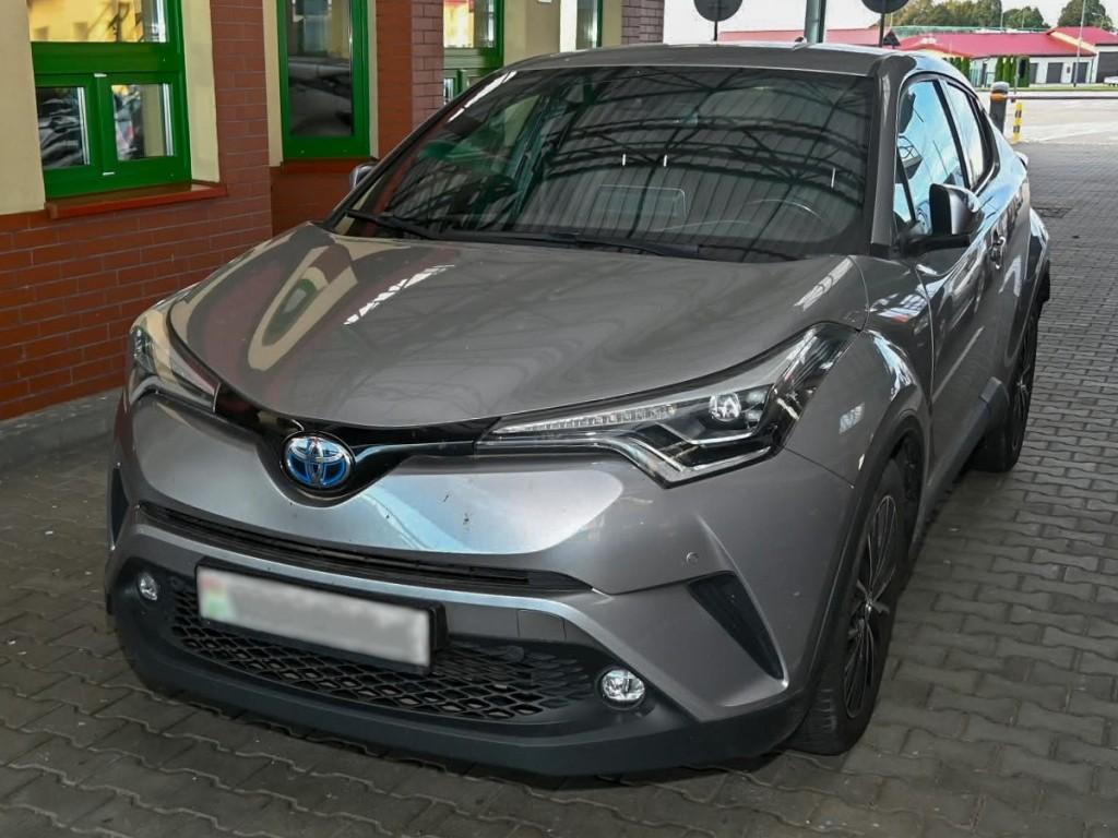 Jedna poszukiwana, druga z przerobionym VIN-em. Dwie toyoty zatrzymane na granicy