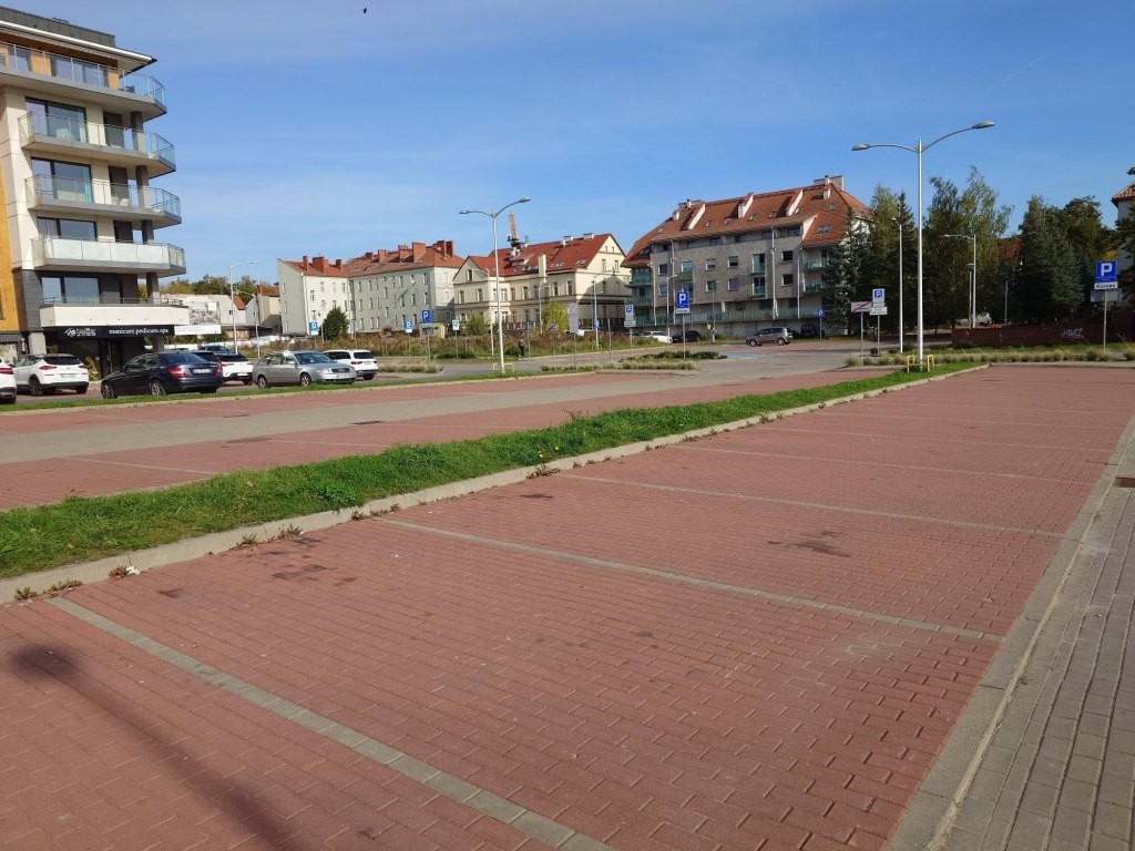 Od dziś parkowanie w centrum Giżycka bez opłat. Koniec sezonu płatnych parkingów
