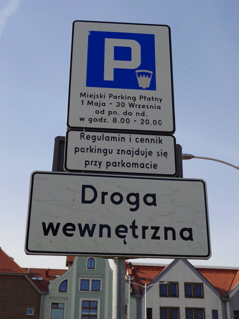 Od dziś parkowanie w centrum Giżycka bez opłat. Koniec sezonu płatnych parkingów