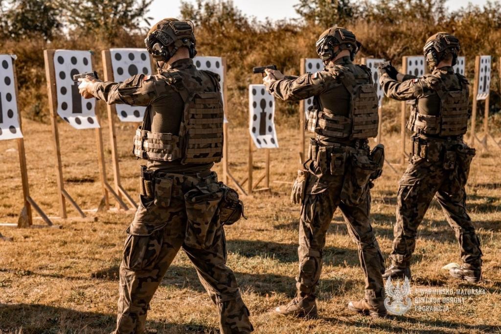 Strzelanie, pierwsza pomoc i służba wartownicza. Szkolenie żołnierzy 41 Batalionu Obrony Pogranicza (2)